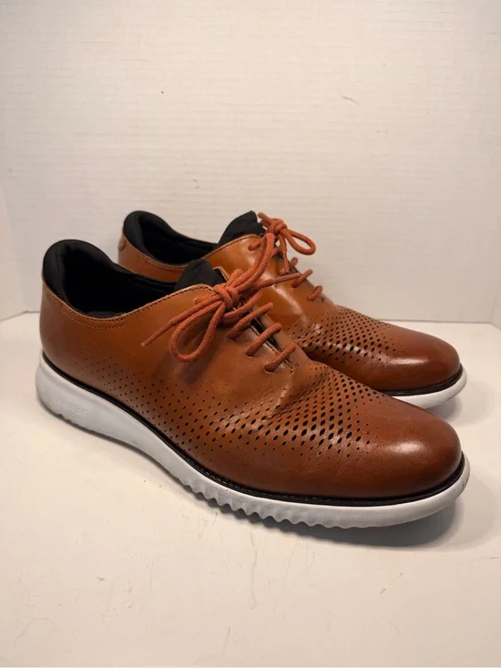 Cole Haan Men's 2. ZEROWGRAND Perforated Leather Laser Cut Oxfords Size 10.5