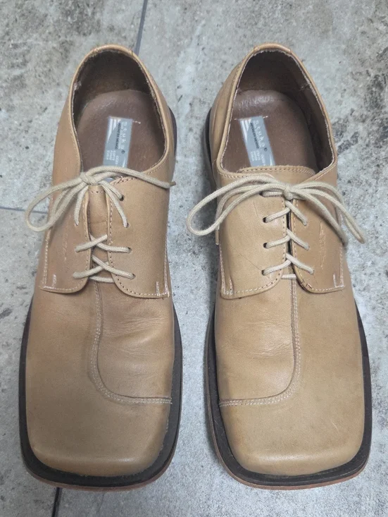 Classic Tan Leather Derby Shoes - Sleek Square Toe