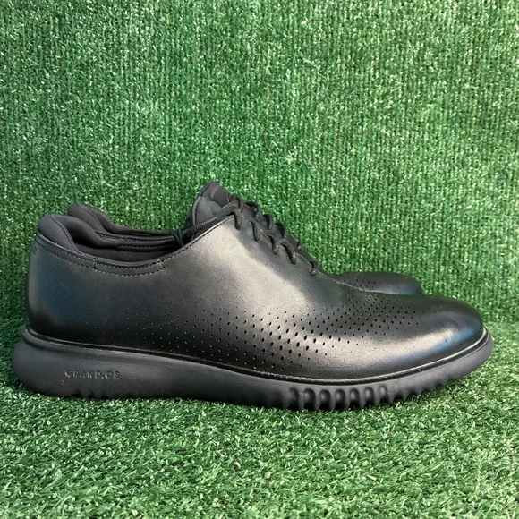 NEW Cole Haan Zerogrand Laser Wingtip Oxford Leather Comfort Shoe Black Mens 12M