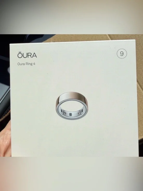 Oura Ring - size 9 rose gold - Gen 4