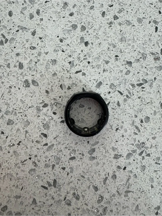 Black gen 3 heritage Oura ring