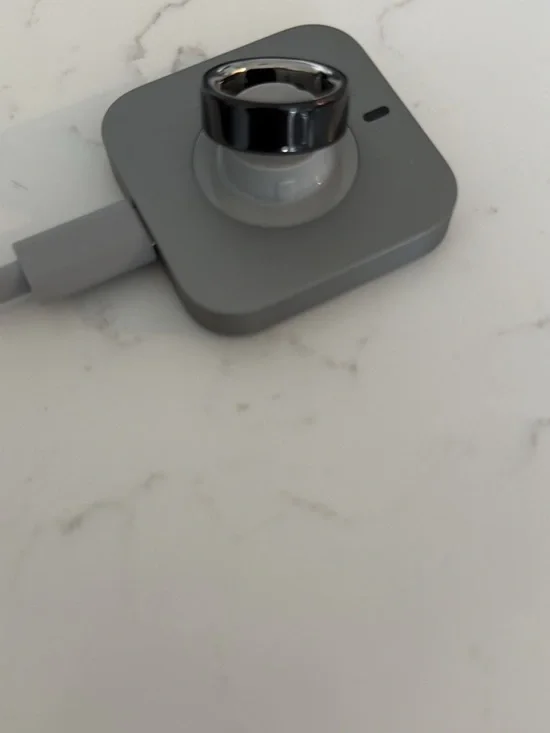 Oura Ring Gen 4 black size 8