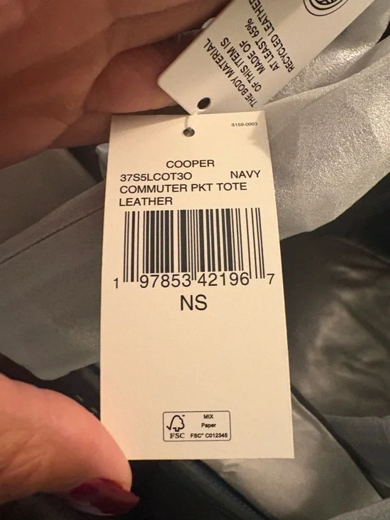 Women Accessories Subcategory Identification