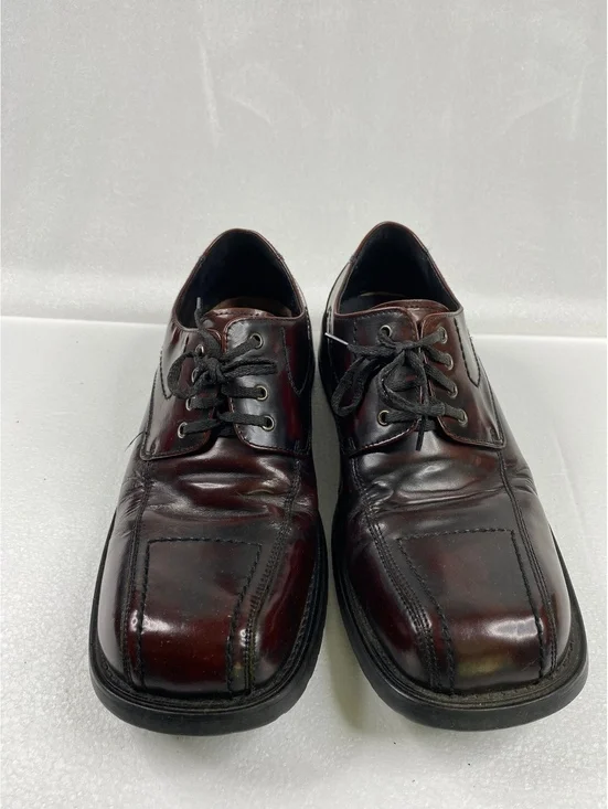 Steve Madden burgundy square toe dress shoes