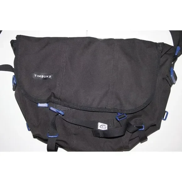 Timbuk2 Black Messenger Bag Blue Lining Adjustable Crossbody Strap