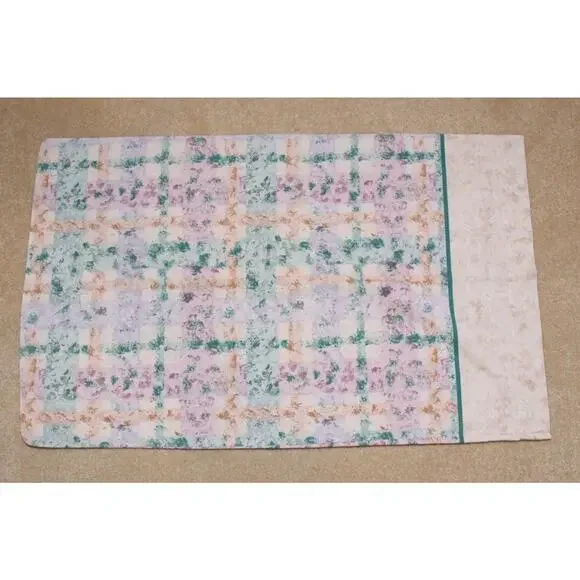 Cannon Mills Pillowcase Beige Multicolor Abstract Standard Size Cotton Blend