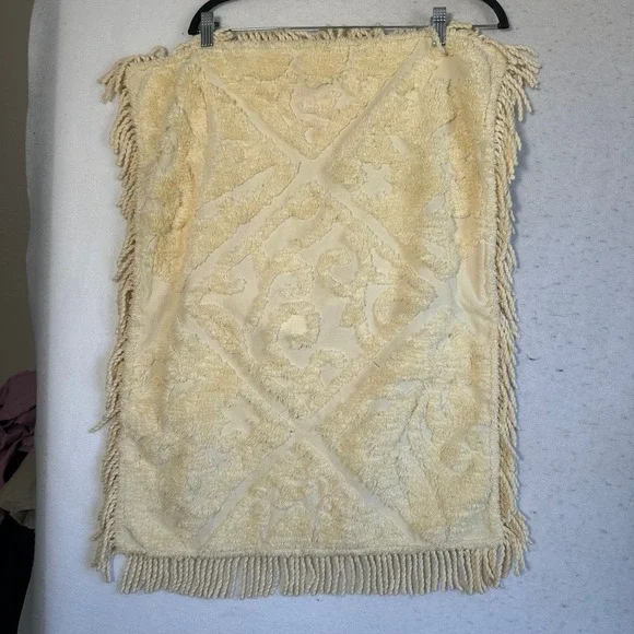 Set of 2 Yellow Chenille Tufted Pillow Shams Cotton Fringe Boho 26x22 RN 87077