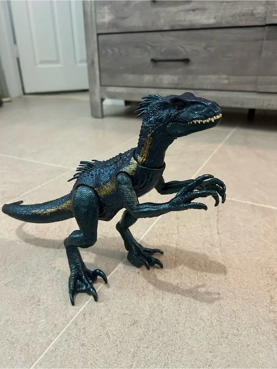 Indoraptor Jurassic World Action Figure