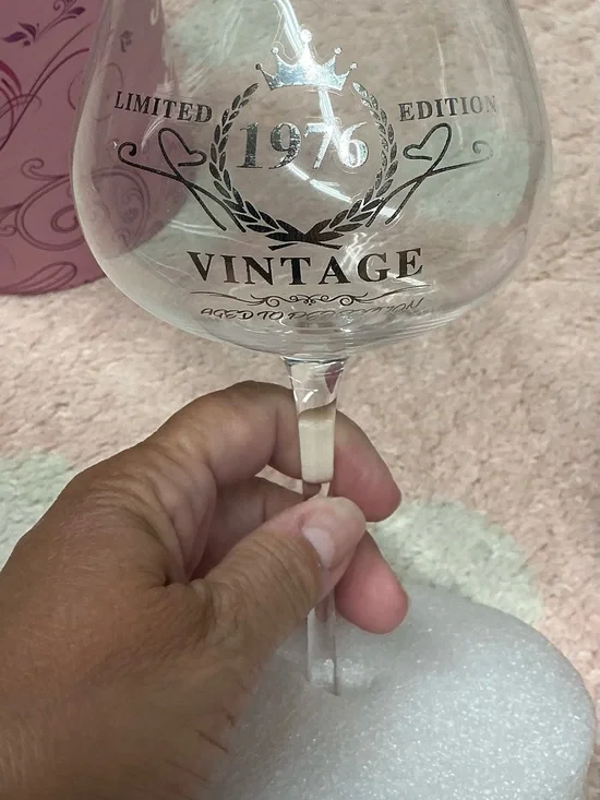 Vintage 1976 Limited Edition Clear Wine Glass - Vintage