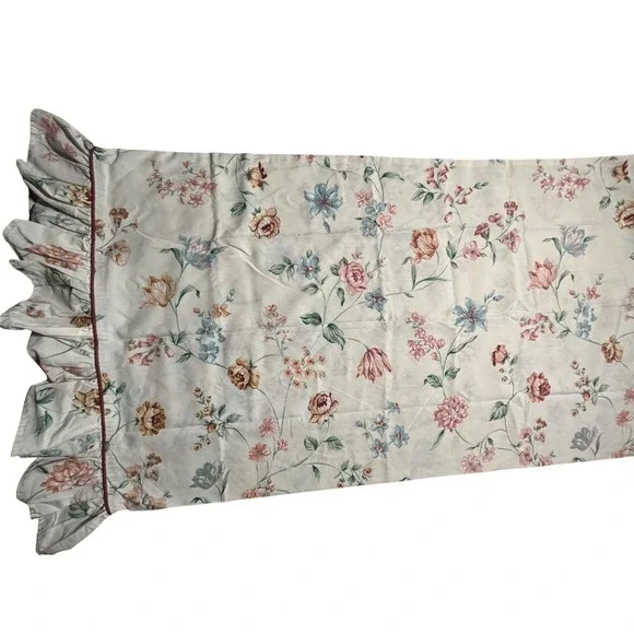 Vintage Floral Ruffled Pillowcase Cream Burgundy Piping Cottagecore King Country