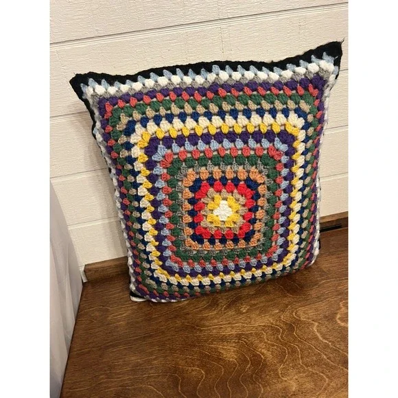 Afghan Granny Square Pillow Square Knit 17x17 Handmade - detailed and gorgeous!