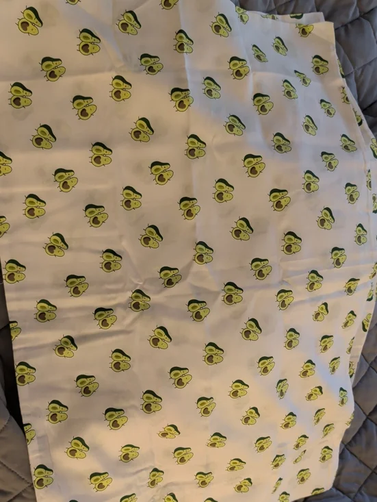 NWT Cynthia Rowley Avocado Couples Print Pillowcase Cotton White and Green