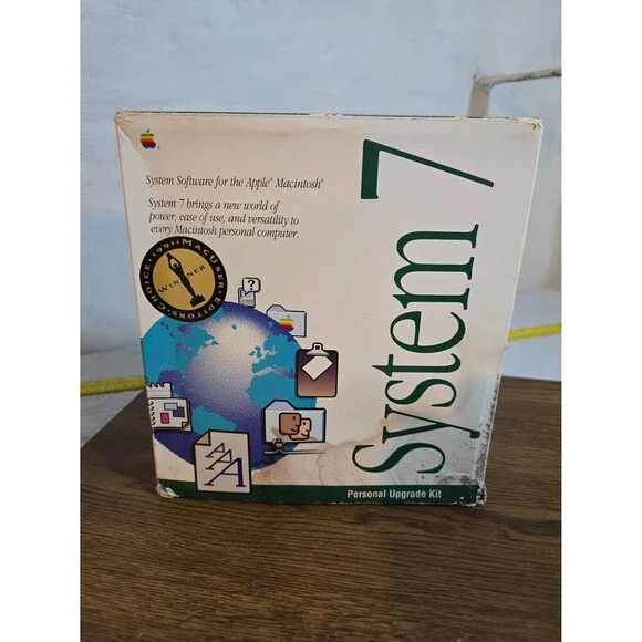 APPLE MAC SYSTEM 7.0 PERSONAL UPGRADE KIT 3.5