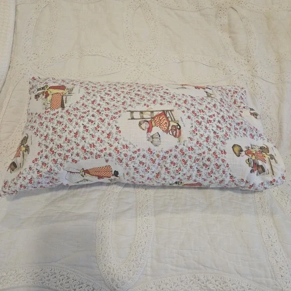 Vintage Holly Hobbie Pillowcase‎ & Pillow Red & White