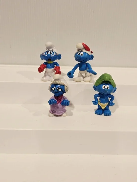 Smurfs Peyo Smurf Figure Set Grandma Mixed Figure Set