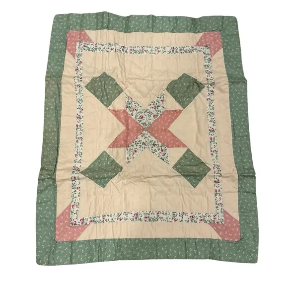 Vintage hand made southwest quilted one standard sham grannycore floral 20x26