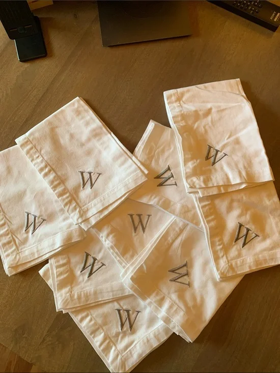 Pottery Barn White Embroidered Hotel style napkins -W-9