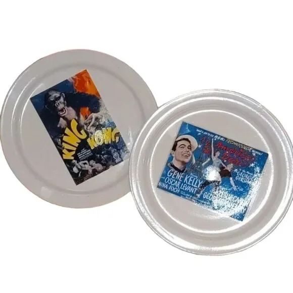 ‎🤩 Pottery Barn movie plates 🤩2 for $20