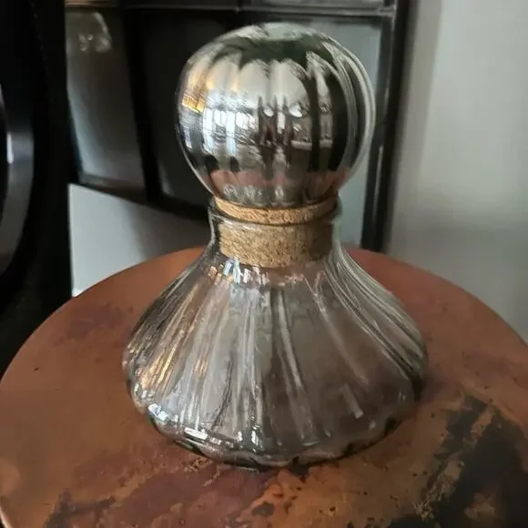 Gorgeous mercury Top Vessel 8” wide 8 inches tall