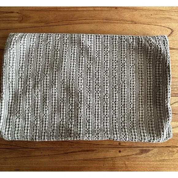 pottery barn pillow cover 16x26