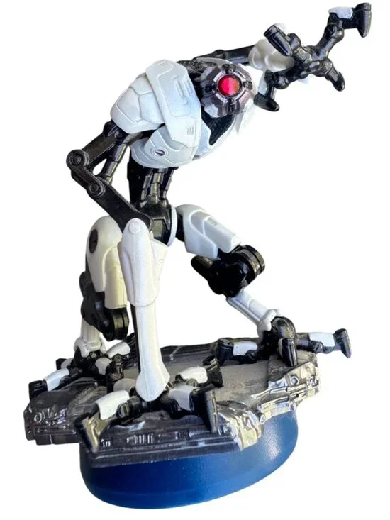 Nintendo E.M.M.I. amiibo Figure Metroid Dread Series Blue Base Loose