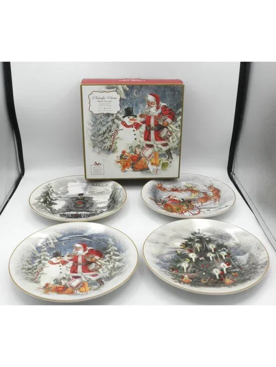 Nostalgic Santa by Pottery Barn 8-5/8 Inch Salad Plates Set of 4 Pattern PBANOS