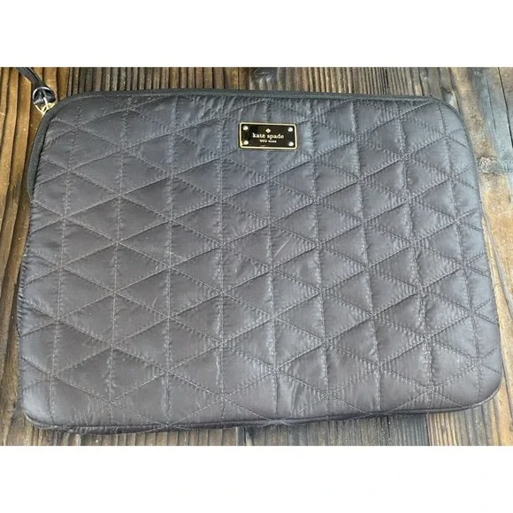 Kate Spade‎ NY Portfolio Zip Slim Sleeve Quilted Travel Case