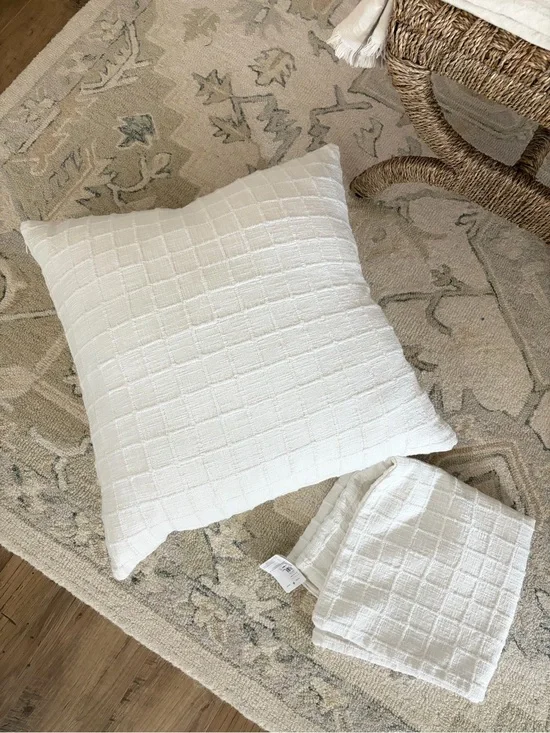 Pottery Barn White Windowpane Pillow Covers (2) NEW