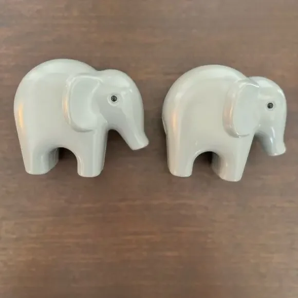 VTG Little Tikes Noah's Ark Elephant TWO Pretend Play Toy Animal Zoo Bible Story