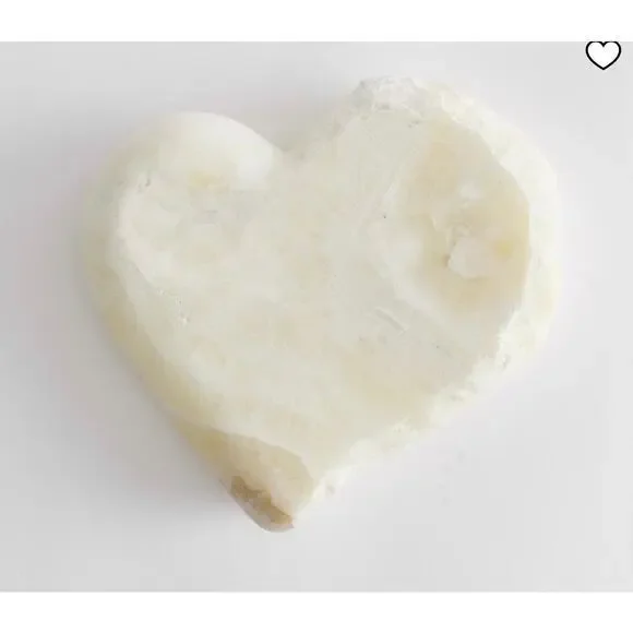 Pottery Barn Onyx heart object