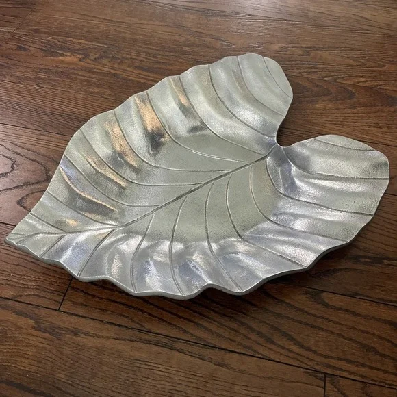 Pottery Barn Silver Metal Tropical Leaf Tray Decorative Centerpiece Platter 18