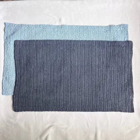 Pottery Barn Honeycomb Cotton Pillow Sham King x2 Navy and Chambray