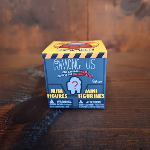 NWOT-Among Us‎ Blind Box Mini Figure Kids Video Games Imposter Gift