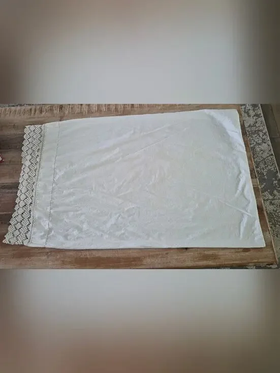 Vintage Handmade White Lace-Trim Cotton Pillowcase 35x21.5 Standard/Queen