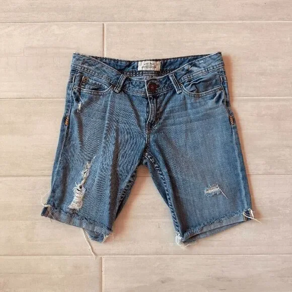 Aeropostale Original Size 5/6 Long Shorts Blue Denim Distressed Pockets Button