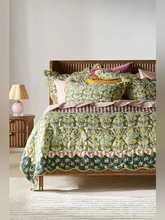 New Anthropologie Iluka 100% Cotton Gauze Floral Quilt Size Queen