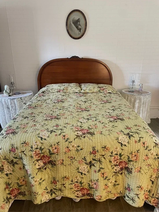 Vintage Quilt Bedspread w Shams Roses Green & Pink Cotton Shabby Cottage 86x110