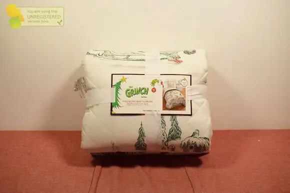 The Grinch Full/Queen Quilt & Shams #