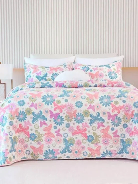 Acoinel Butterfly Floral King Quilt Set Bedspread 2 Shams Lightweight Cottagecor