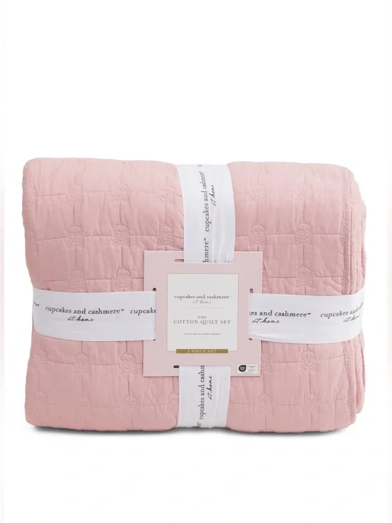 cupcakes & cashmere Blush Pink Cotton Quilt Set Queen size
