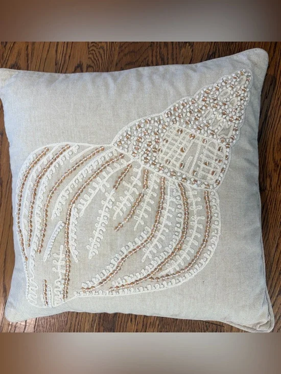 Pottery Barn Coastal Nautical Embroidered Seashell Decor Pillow Cover 18x18 Tan
