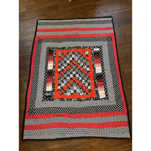 Black & Red Patchwork Quilt Cotton 44