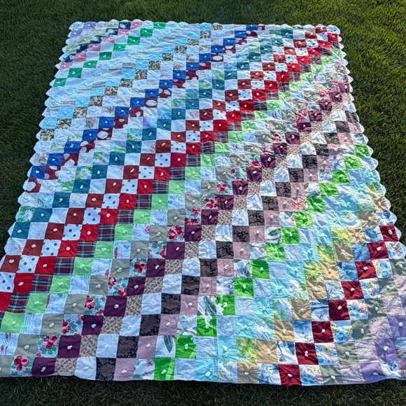 Handmade Patchwork Quilt Multi Color Scrap Scalloped Edge Tufted Farmhouse 88x73