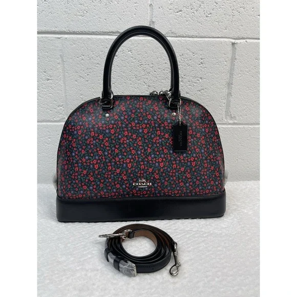 Coach Sierra Bag‎ in Ranch Floral print Coated Canvass Leather Base & Handle NWT