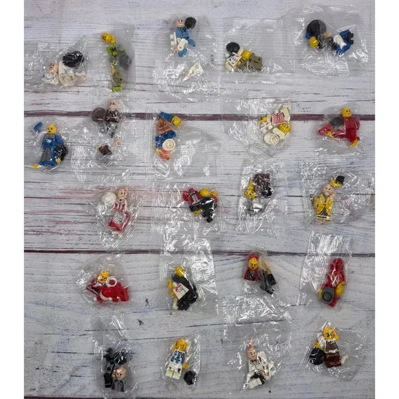 Lego Minifigures Sealed Ferrari Octan Sheriff Lot of 22