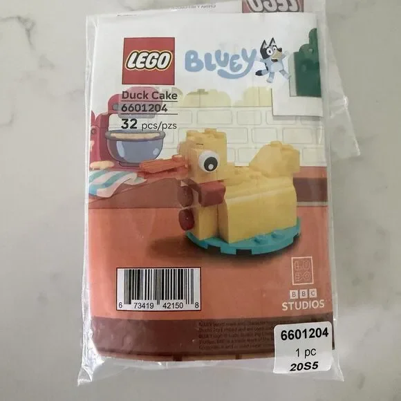 LEGO Bluey Duck Cake GWP 32 pcs Promo Set 6601204 Barnes And Noble NEW IN HAND
