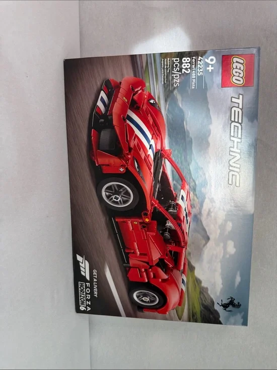Lego Technic Ferrari 488 Pista Building Set