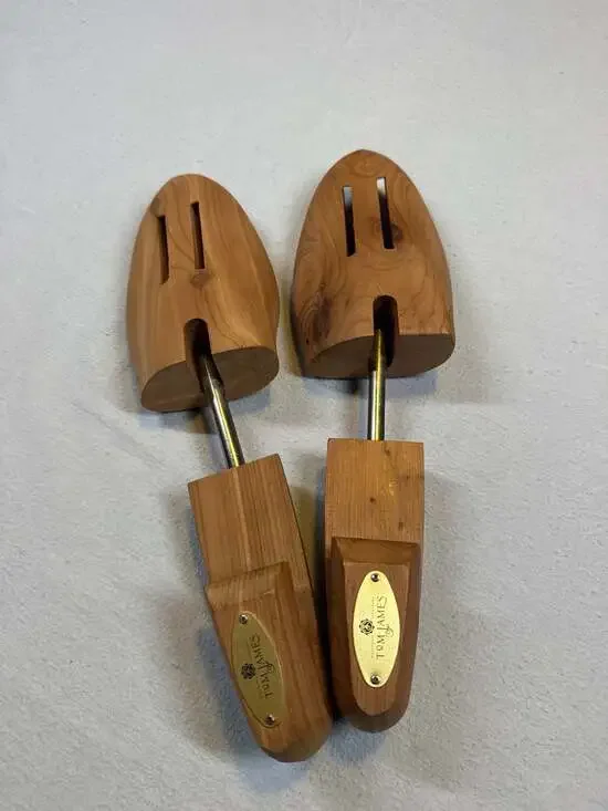 Tom James Aromatic Cedar Shoe Trees