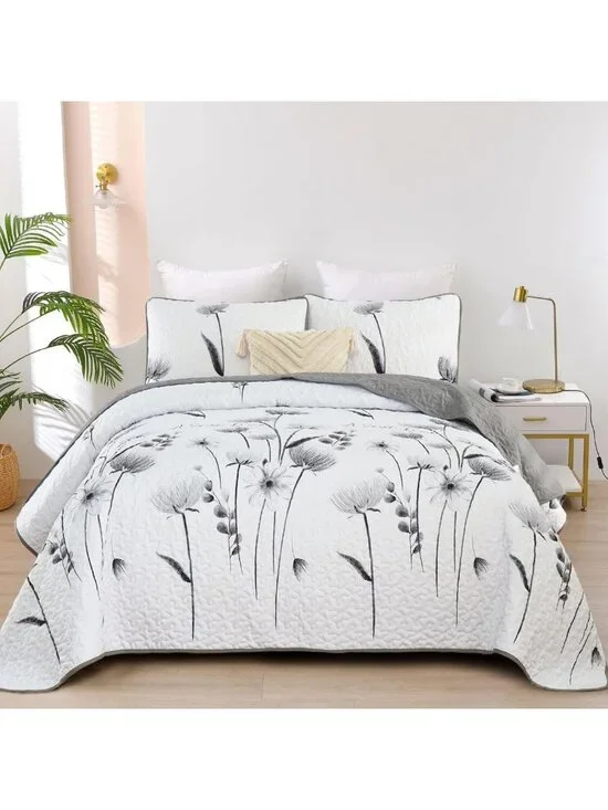 Boho King Quilt Set - 3 Piece Grey Bedspread with Fall Floral Design