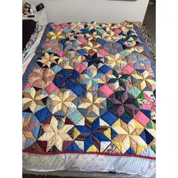 Vintage Handmade Patchwork Puffy Star Faded, Color Flaws, Twin Quilt 74